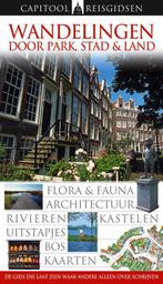Capitool Wandelingen door park, stad & land 9789041018984, Boeken, Verzenden, Gelezen, M. Dekkers