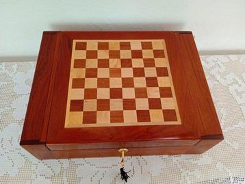 diageo - Humidor - edelhout, palisandro beschikbaar voor biedingen