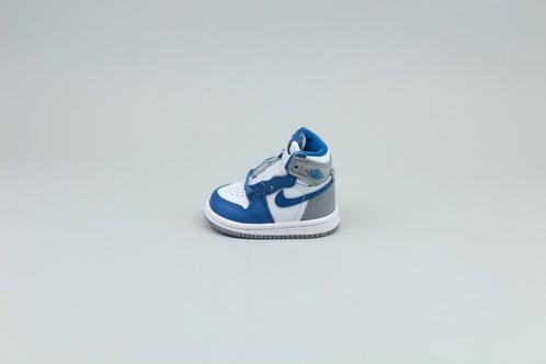 Air Jordan 1 True Blue (Peuter) - Diverse maten, Kleding | Heren, Schoenen, Ophalen of Verzenden