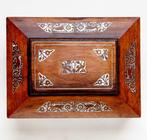 Doos - Hout met parelmoer intarsia. - Art Nouveau -