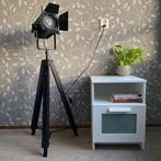 CCT Lighting - Statief vloerlamp (2) - Minuette FR 18<>57 -, Antiek en Kunst
