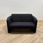 2-zitsbank, (bxd) 142x82 cm, zwarte stoffering, Huis en Inrichting, Banken | Bankstellen, Ophalen of Verzenden, Gebruikt, Stof