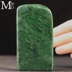 Uitstekende kwaliteit nefriet jade - vrij vorm - Burma, Antiek en Kunst, Curiosa en Brocante