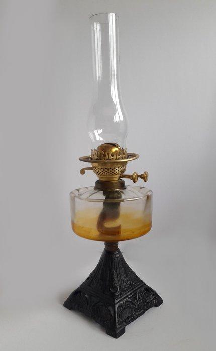 Olielamp - Glas, IJzer, Messing, Antiek en Kunst, Kunst | Designobjecten