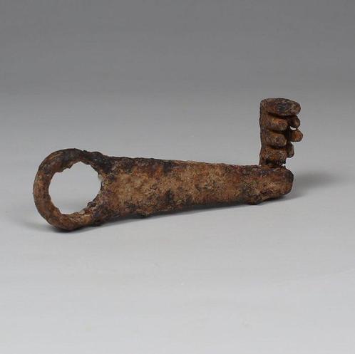 Oud-Romeins IJzer Sleutel (Zonder Minimumprijs), Antiek en Kunst, Antiek | Overige Antiek