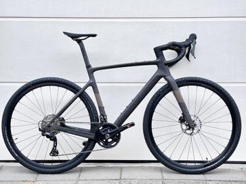 Scott Addict Gravel 40 Bike Black Medium VAN €2999 VOOR