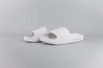 adidas Adilette 22 Slides Crystal White, Kleding | Heren, Schoenen, Ophalen of Verzenden, Nieuw