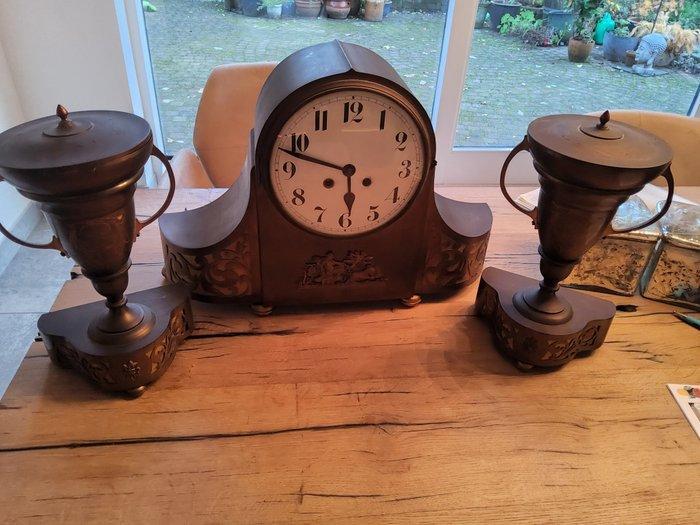 schouwklok, Klok en garnituur set (3) - Art Nouveau Messing, Antiek en Kunst, Antiek | Klokken