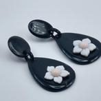 Koraal - Zilver - Cocktail oorbellen - HOORN, CAMEO, KORAAL, Verzamelen, Mineralen en Fossielen
