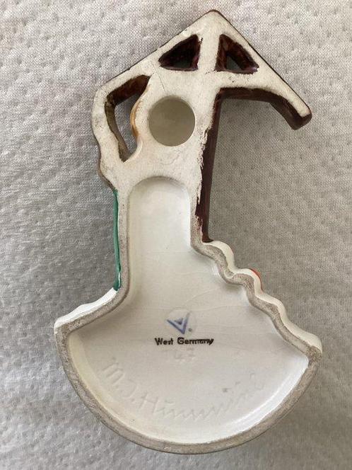 Goebel - Beeldje - Wijwatervatje nr 147 - TMK 2 - Keramiek,, Antiek en Kunst, Curiosa en Brocante