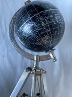 Globe - 1990-2000 - Vintage, tripod met structuur van metaal