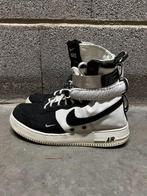 Nike - Sneakers - Maat: Shoes / EU 43, Kleding | Heren, Schoenen, Nieuw