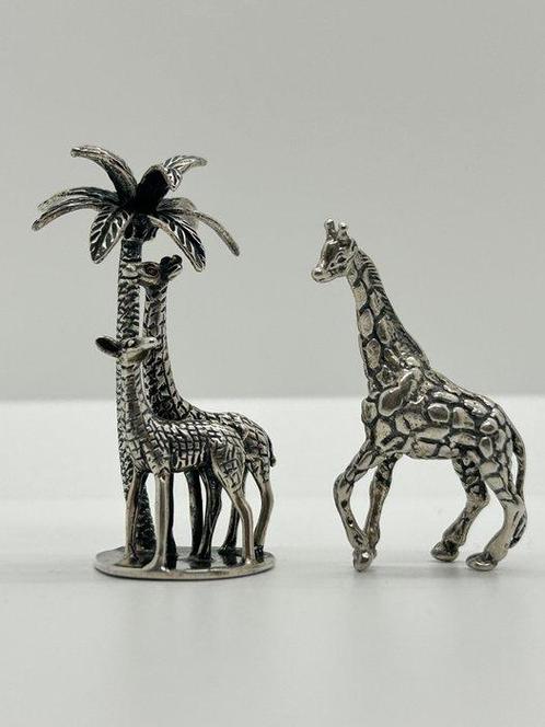 Manifattura italiana - Miniatuur beeldje - Giraffe sotto, Antiek en Kunst, Antiek | Goud en Zilver