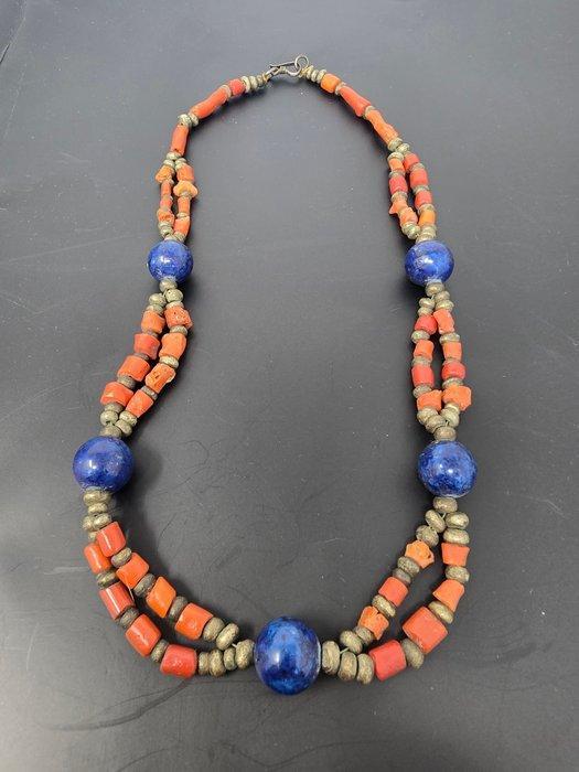 Metaal - Halsketting - 1950, Corail, Lapi Lazuli, Antiek en Kunst, Curiosa en Brocante