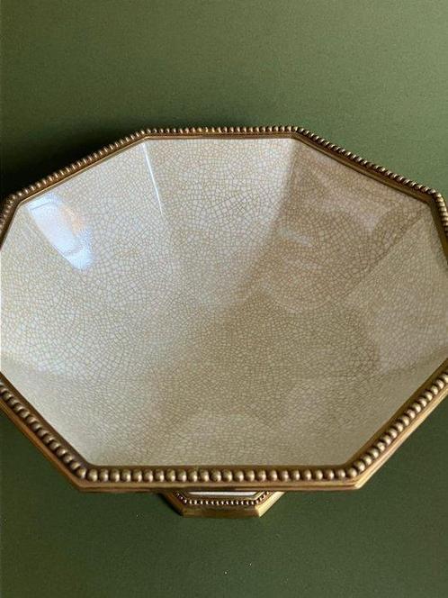 G&C Interiors - Schaal - Brons, Porselein - Creme schaal op, Antiek en Kunst, Curiosa en Brocante
