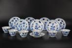 Kop en schotel (14) - Porselein - Kangxi - Qing dynasty