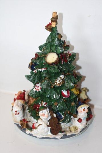 kerstboom /speeldoos met beweging en figuurtjes - Muziekdoos beschikbaar voor biedingen