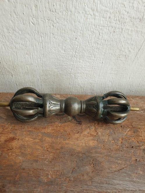 Dorje / Vajra - Brons - India - 17e-18e eeuw, Antiek en Kunst, Antiek | Overige Antiek
