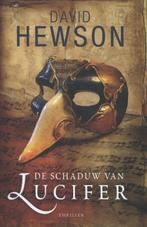 De schaduw van Lucifer 9789026133466 David Hewson, Verzenden, Gelezen, David Hewson