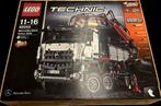 Lego Set - 42043 - Technic - Mercedes-Benz Arocs 3245, Kinderen en Baby's, Speelgoed | Duplo en Lego, Nieuw