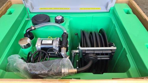 Benzinetank 300 liter met 12 Volt pompsysteem met slangha..., Zakelijke goederen, Agrarisch | Werktuigen, Verzenden