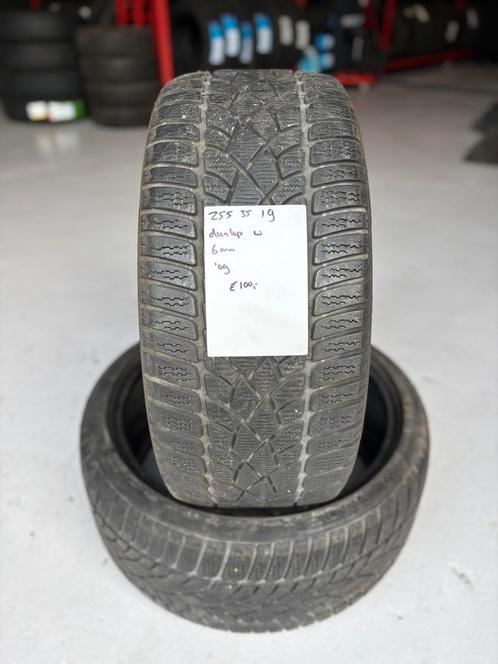 255/35/19 DUNLOP WINTERSPORT 6MM 2 STUKS 100,- (2009), Auto-onderdelen, Banden en Velgen, 19 inch, ARN erkend, BOVAG lid, Stiba lid