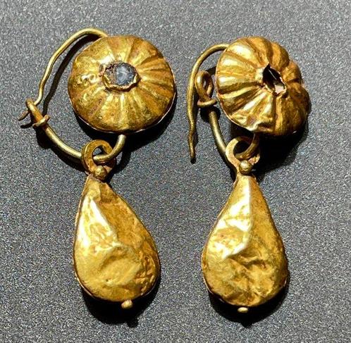 Oud-Romeins Goud Luxe oorbellen met een bovenste, Sieraden, Tassen en Uiterlijk, Antieke sieraden