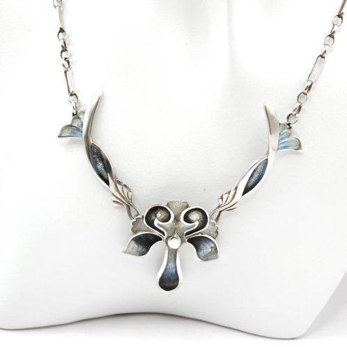 Zilver, 925 Sterling Zilver & Emaille - Ketting met hanger -, Antiek en Kunst, Kunst | Designobjecten