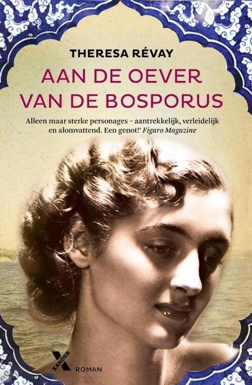 Aan de oever van de Bosporus 9789401602617 Theresa Revay, Boeken, Romans, Zo goed als nieuw, Verzenden