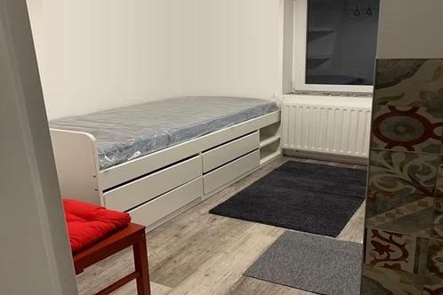 Kamer Dillenburglaan in Tilburg, Huizen en Kamers, Kamers te huur, 20 tot 35 m², Tilburg