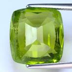 Geel, Groen Olivijn - 23.02 ct - nternational Colored, Sieraden, Tassen en Uiterlijk, Edelstenen, Nieuw