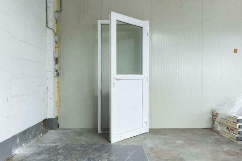 Direct Beschikbaar - Kunststof Deur met Kozijn Buitendeuren, Doe-het-zelf en Verbouw, Deuren en Horren, Nieuw, Glas, Kunststof