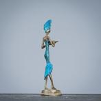 Beeldje - Bronzen beeld van een boeklezende vrouw - Brons, Antiek en Kunst