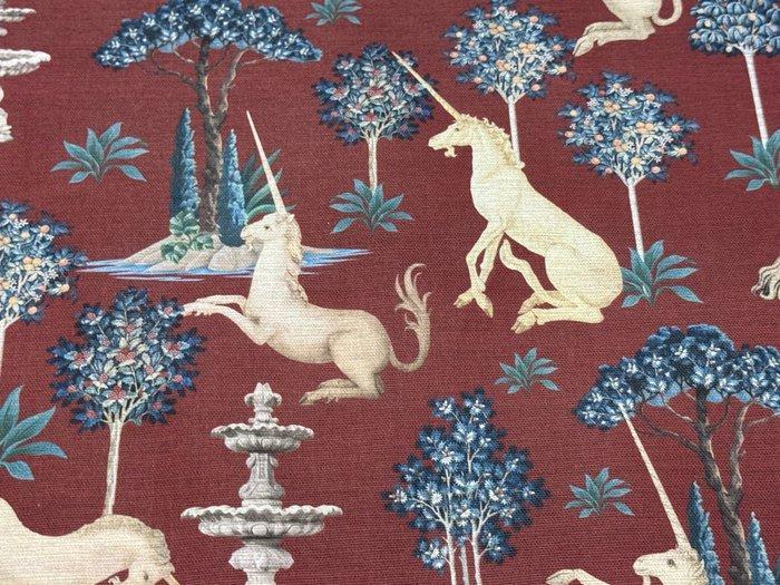 Il Giardino delle Chimere – Katoenen stof met eenhoorns en, Antiek en Kunst, Antiek | Kleden en Textiel