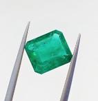 Intens groen (blauwachtig) Smaragd - 2.41 ct