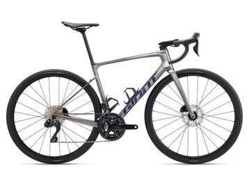 Giant DEFY Advanced 1 2024 nu 2899 van 3599 heren racefiets beschikbaar voor biedingen