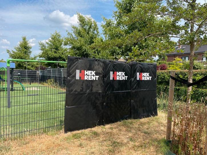 Geluidswerende / reducerende doeken voor op bouwhekken., Zakelijke goederen, Machines en Bouw | Overig