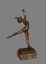 Serge Yourievitch (1876-1969) (after) - sculptuur, « La, Antiek en Kunst