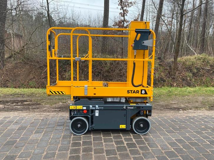 Haulotte Star 8S | Masthoogwerker | Nieuw | Non-marking band, Zakelijke goederen, Machines en Bouw | Liften, Steigers en Ladders