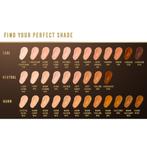 Max Factor - Facefinity 3 in 1 Foundation - 42 Ivory, Ophalen of Verzenden, Nieuw, Gehele gezicht, Make-up