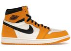 Jordan 1 Retro High OG Yellow Ochre - Maat 44 EU, Kleding | Heren, Ophalen of Verzenden, Nieuw, Jordan