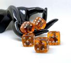 Decoratieve dobbelstenen met Baltisch amber - Barnsteen -, Antiek en Kunst