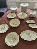 limoges - Tafelservies voor 12 - Zacht porcelein, Antiek en Kunst