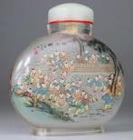 Grote Chinese Tabatière in Gegraveerd Kristal - Binnen, Antiek en Kunst