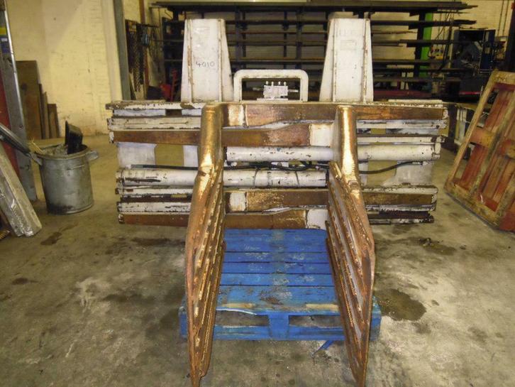 Cascade Balenklem, Zakelijke goederen, Machines en Bouw | Heftrucks en Intern transport, Overige typen, Overige aandrijving, Verzenden