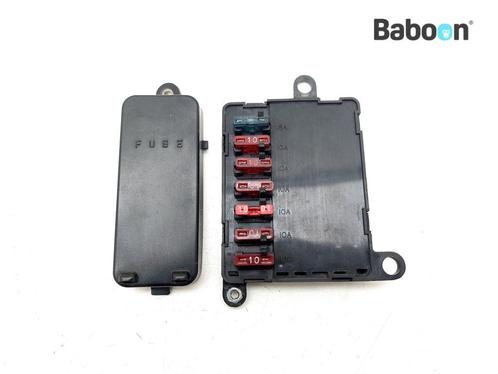 Zekeringskast Honda VT 700 C Shadow (VT700C RC19), Motoren, Onderdelen | Honda, Gebruikt, Verzenden