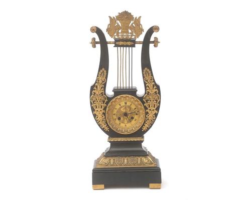 Liervormige Charles X schouwpendule, Huis en Inrichting, Woonaccessoires | Klokken, Gebruikt