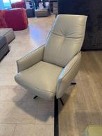 Relaxfauteuil luxe dikleder zilver grijs met voetenbank, Ophalen, Leder grey, Nieuw, 75 tot 100 cm