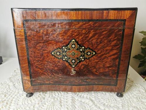 Armadietto bar - Osso, Ottone, Radica di noce - 33x27 cm -, Antiek en Kunst, Antiek | Meubels | Tafels