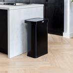Tweedekans | Deleca Sensor Prullenbak 50 Liter - Met, Huis en Inrichting, Woonaccessoires | Prullenbakken, Ophalen of Verzenden